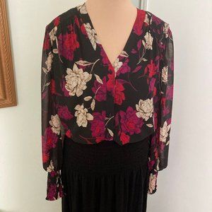 Vince Camuto NWOT Blouse Size Small